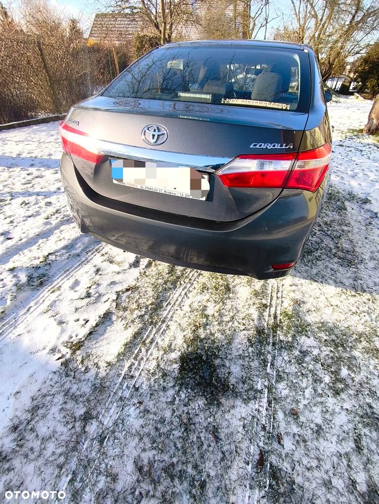 Toyota Corolla 1.6 Premium - 3