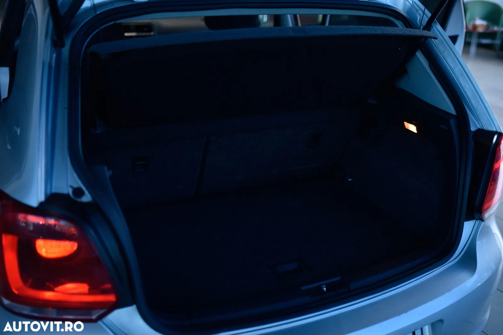 Volkswagen Polo 1.4 Attractive Aut. - 6