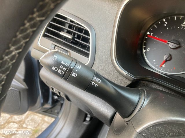 Renault Mégane Sport Tourer 1.5 Blue dCi Limited - 19