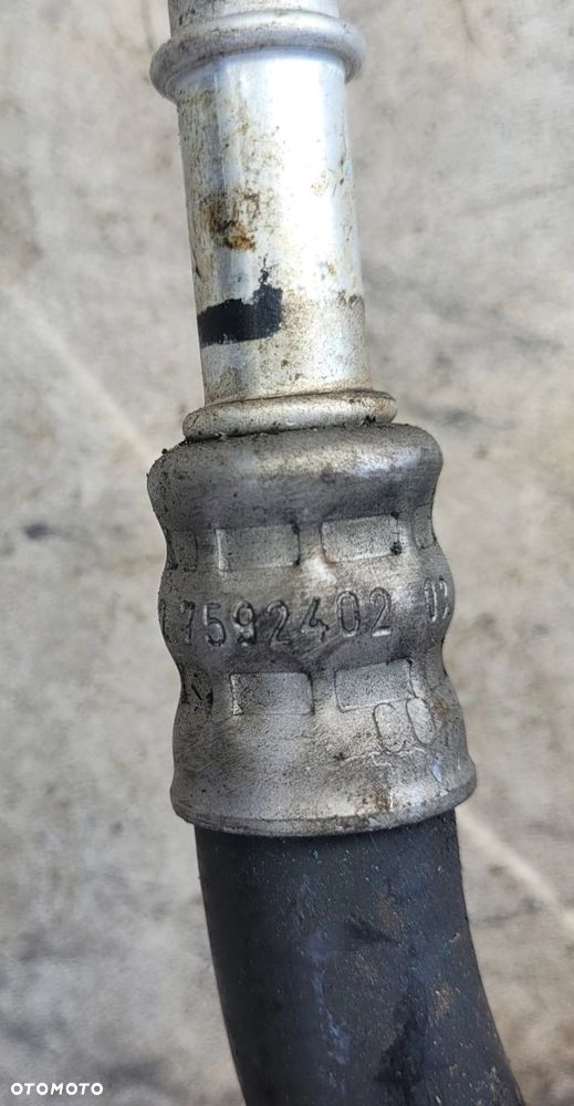 PRZEWÓD CHŁODNICY OLEJU BMW F06 F07 F10 F11 F12 F13 N63B44 4.4B V8 7592402 - 5