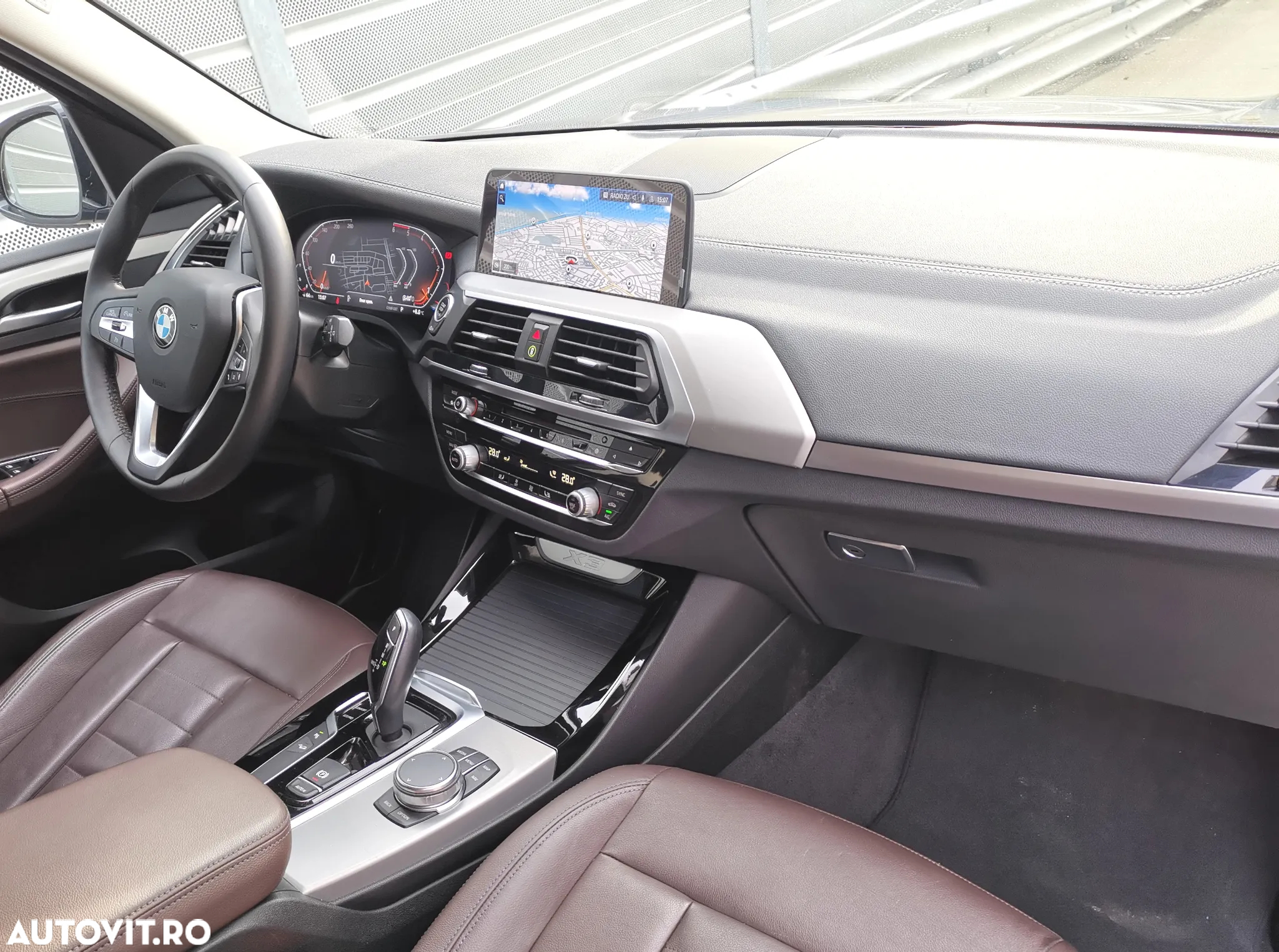 BMW X3 xDrive20d AT Luxury Line - 3