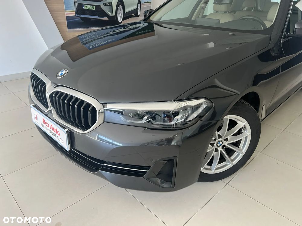 BMW Seria 5 520d mHEV - 3