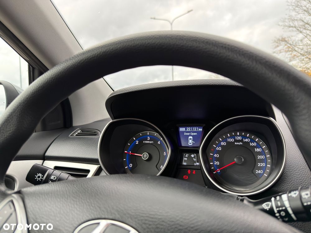 Hyundai i30 1.4 CRDi Premium - 33