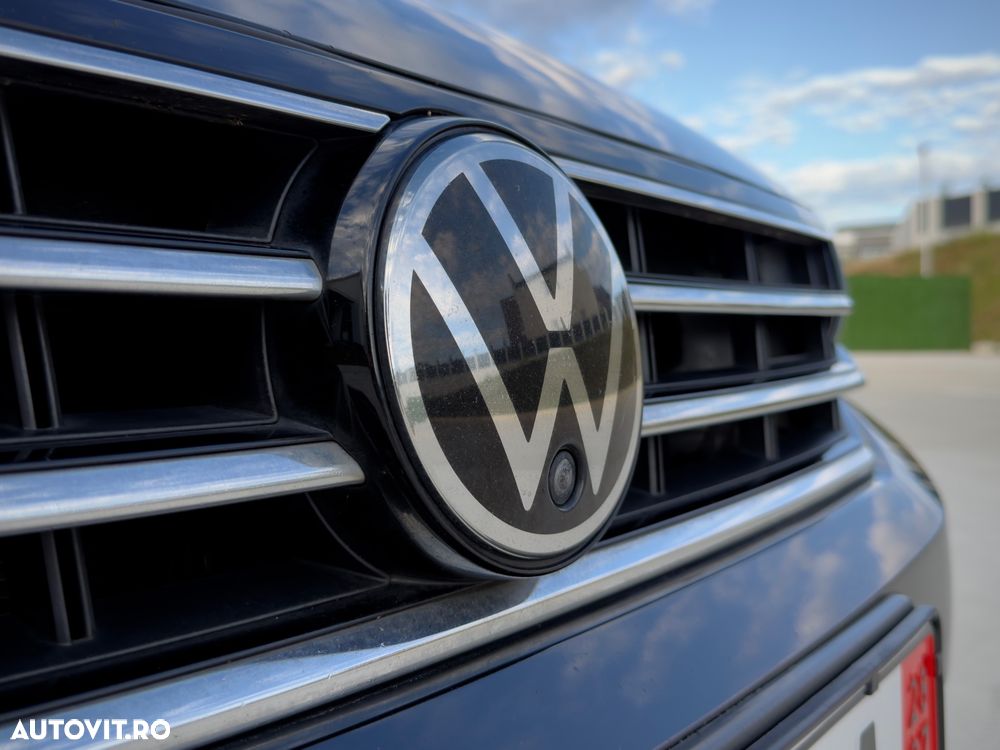 Volkswagen Passat 2.0 TDI SCR DSG Business - 11