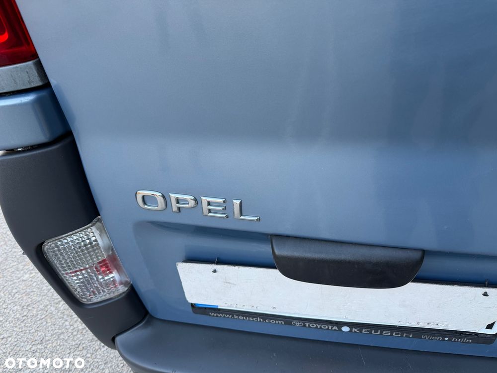 Opel Vivaro - 18
