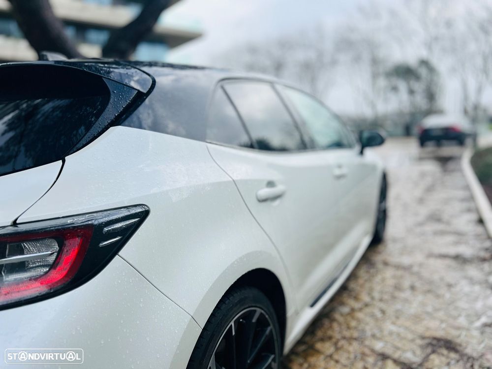Toyota Corolla 1.8 Hybrid GR-Sport - 3