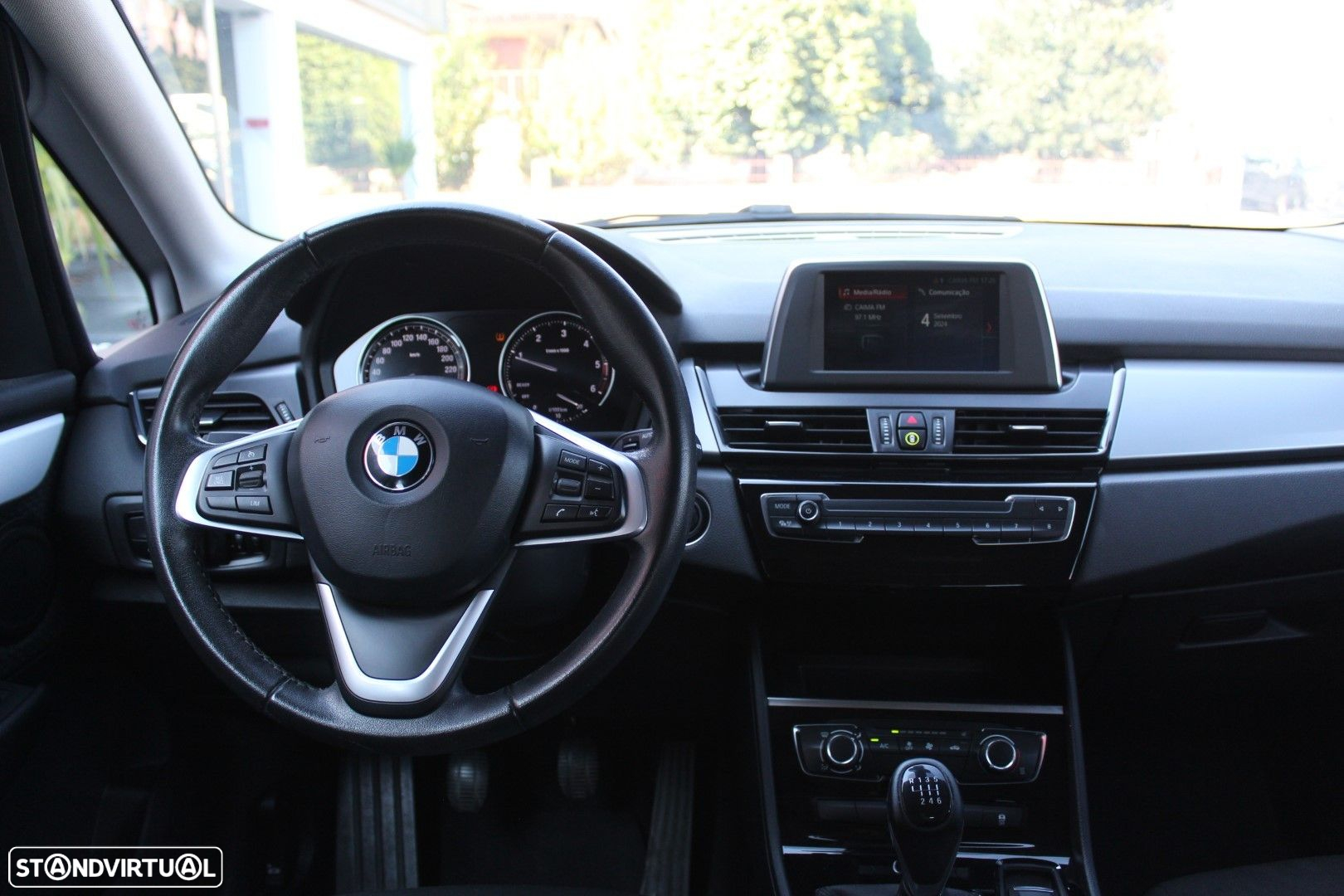 BMW 216 Active Tourer d - 27