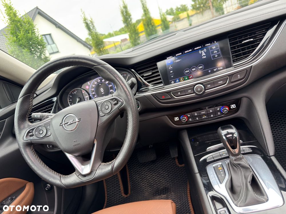 Opel Insignia 2.0 BiTurbo D 4x4 Automatik Exclusive - 30