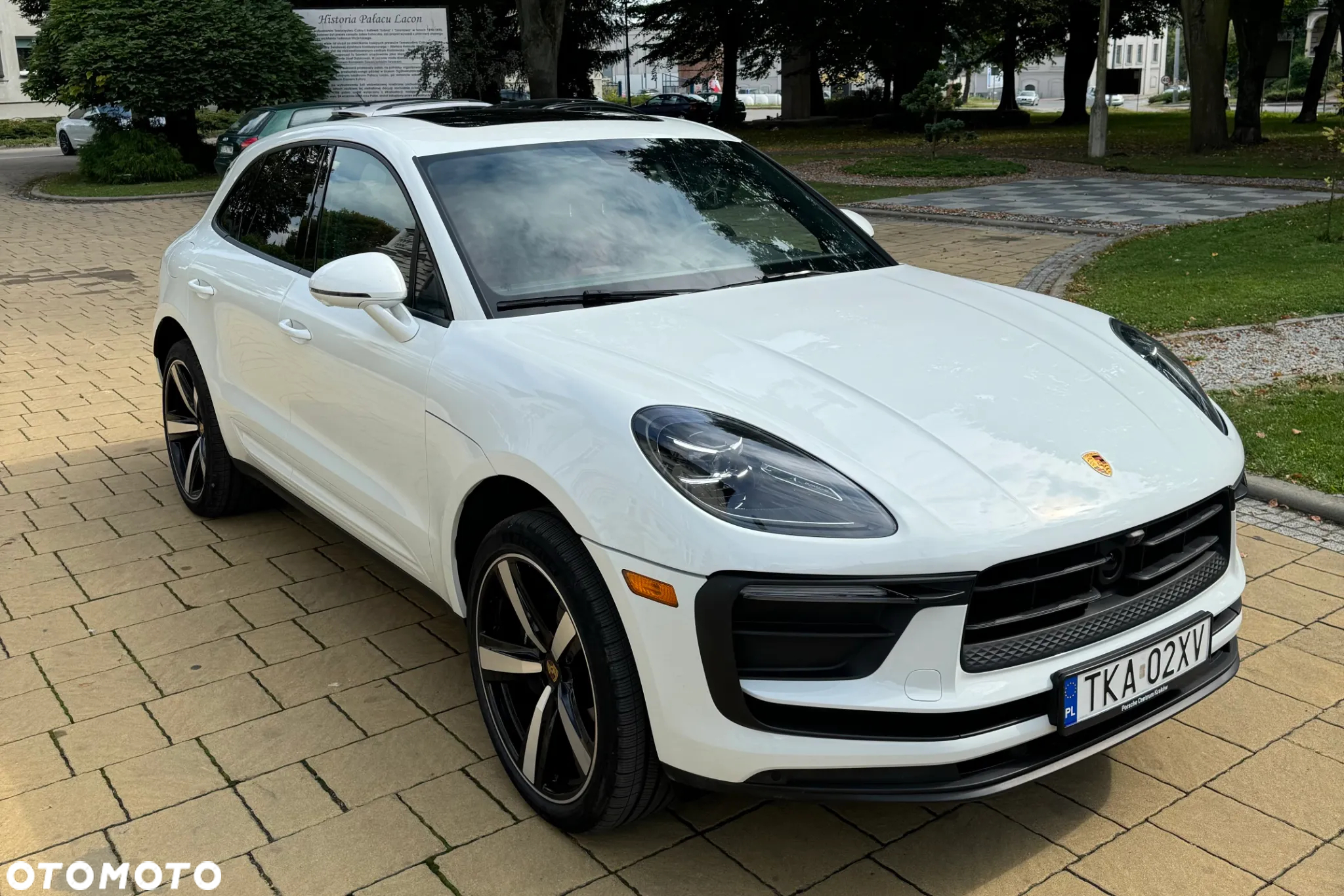 Porsche Macan - 3