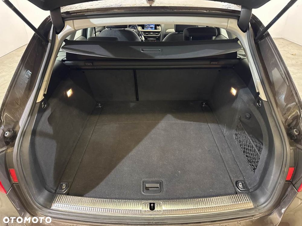 Audi A4 Avant 2.0 TDI DPF Ambition - 5