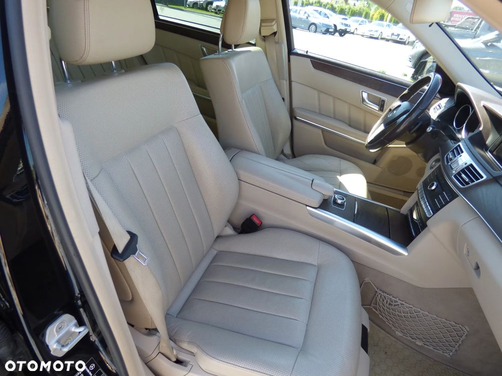 Mercedes-Benz Klasa E 220 BlueTEC 4-Matic Avantgarde - 16