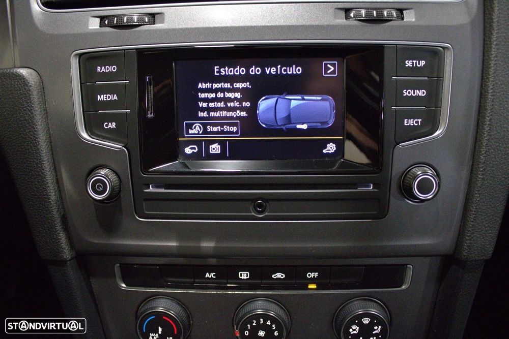 VW Golf 1.6 TDi Confortline - 26