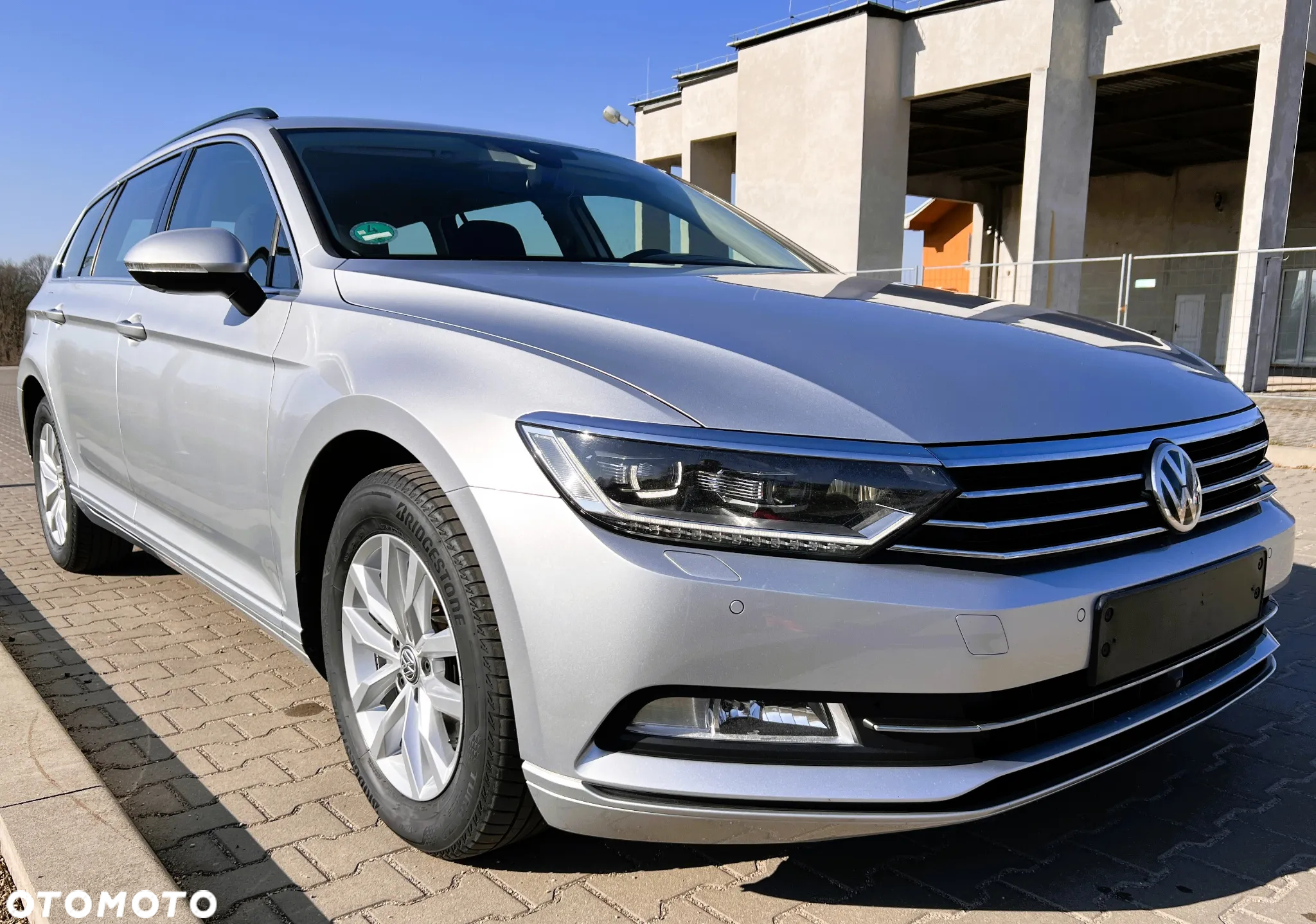 Volkswagen Passat 2.0 TDI BMT Comfortline DSG - 3