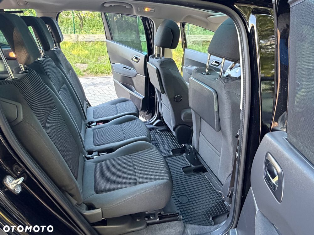 Peugeot 5008 HDI 150 Allure - 11