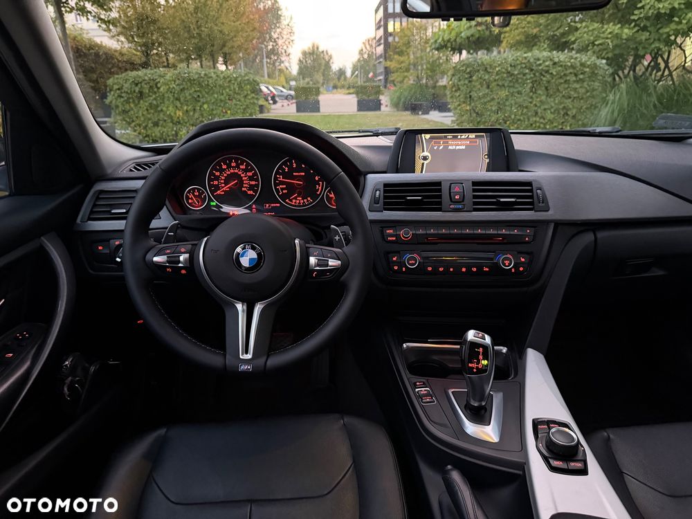 BMW Seria 3 328i - 9
