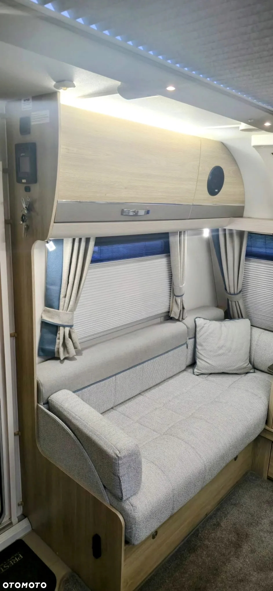 Elddis Supreme 574 - 12