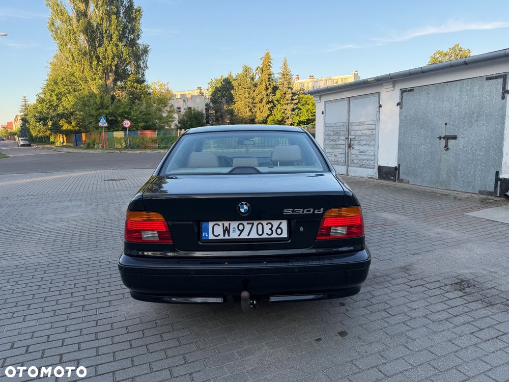BMW Seria 5 - 16
