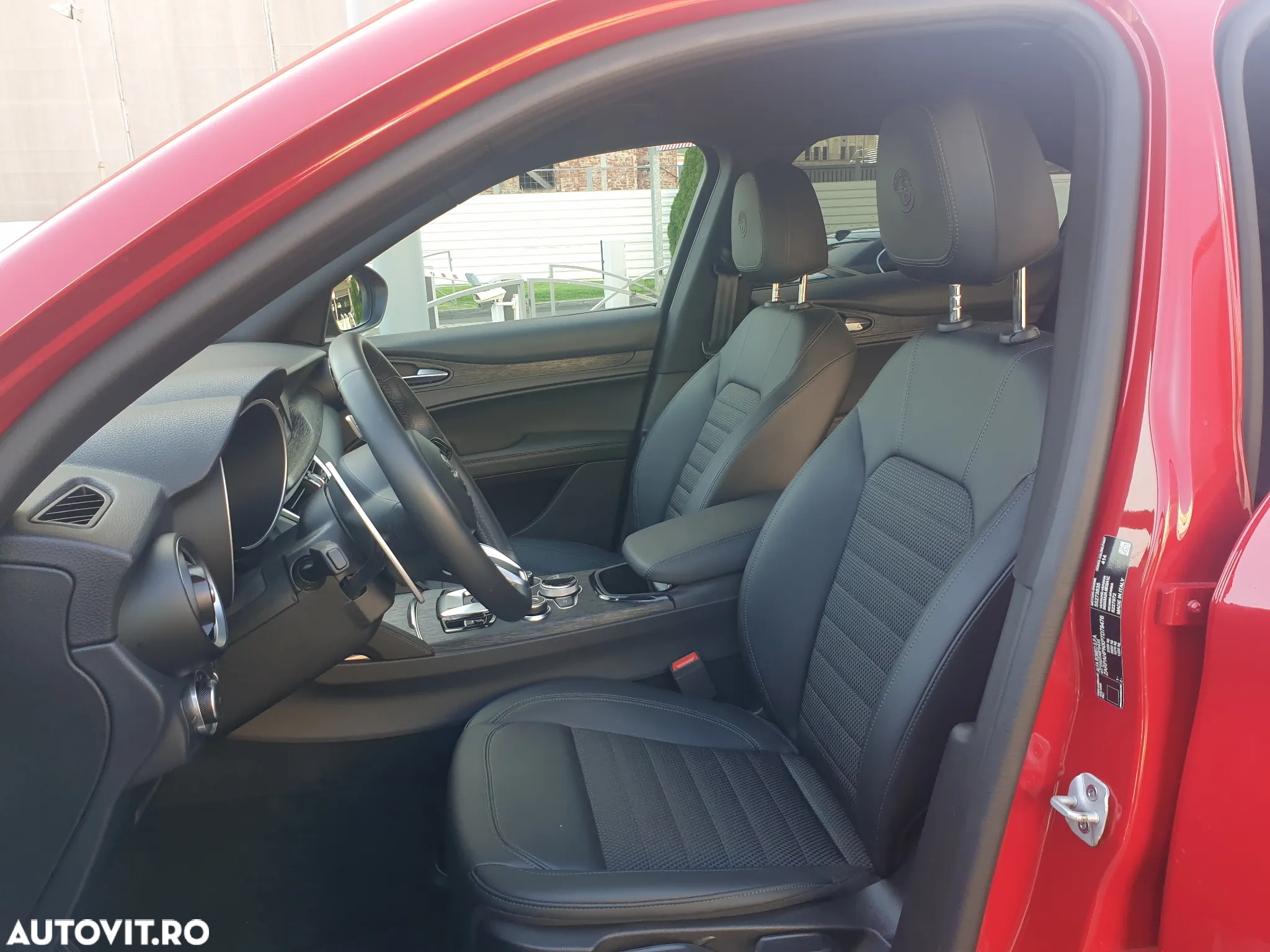 Alfa Romeo Stelvio 2.0 Turbo 16V AT8-Q4 Sprint - 16