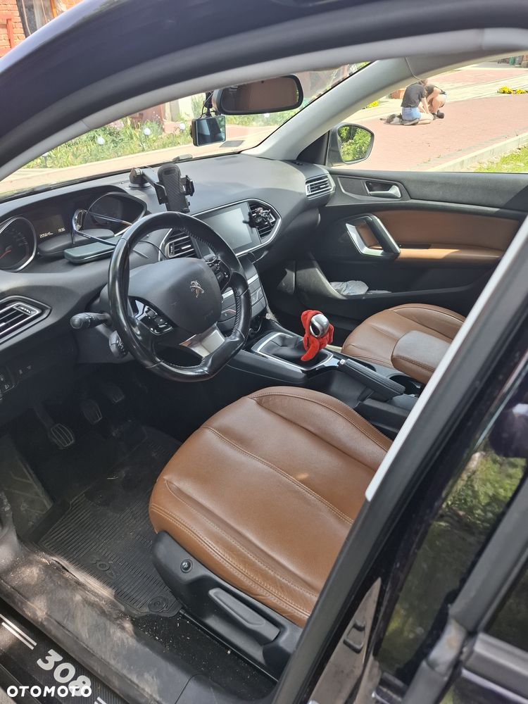 Peugeot 308 1.6 BlueHDi Active S&S - 4