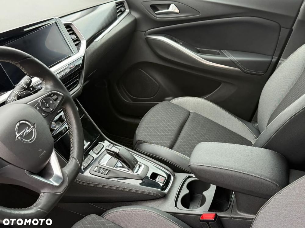Opel Grandland X 1.5 D Start/Stop Automatik Design Line - 24