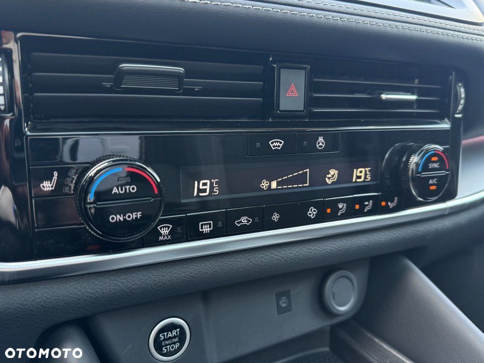 Nissan Qashqai - 14