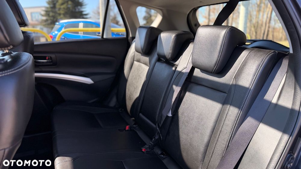 Suzuki SX4 S-Cross 1.6 DDiS 4x4 Comfort+ - 25