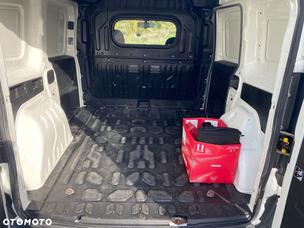 Opel Combo - 9
