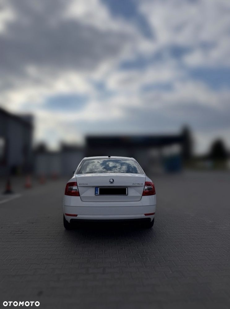 Skoda Octavia 1.6 TDI Ambition - 4