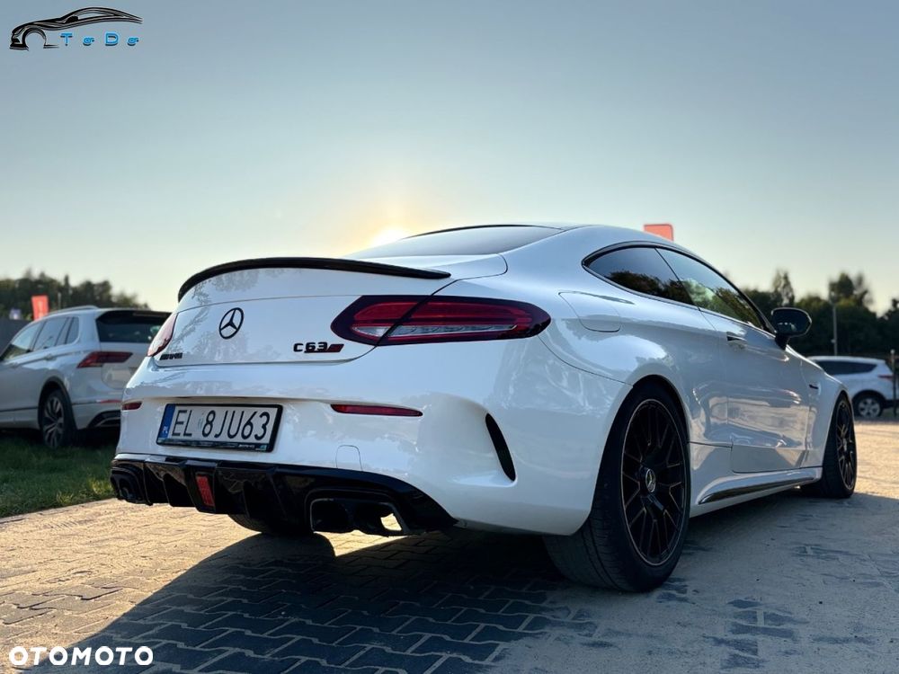 Mercedes-Benz Klasa C AMG 63 S - 14