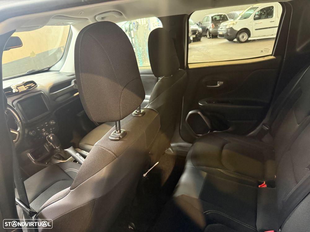 Jeep Renegade 1.6 MJD Limited S DCT - 8
