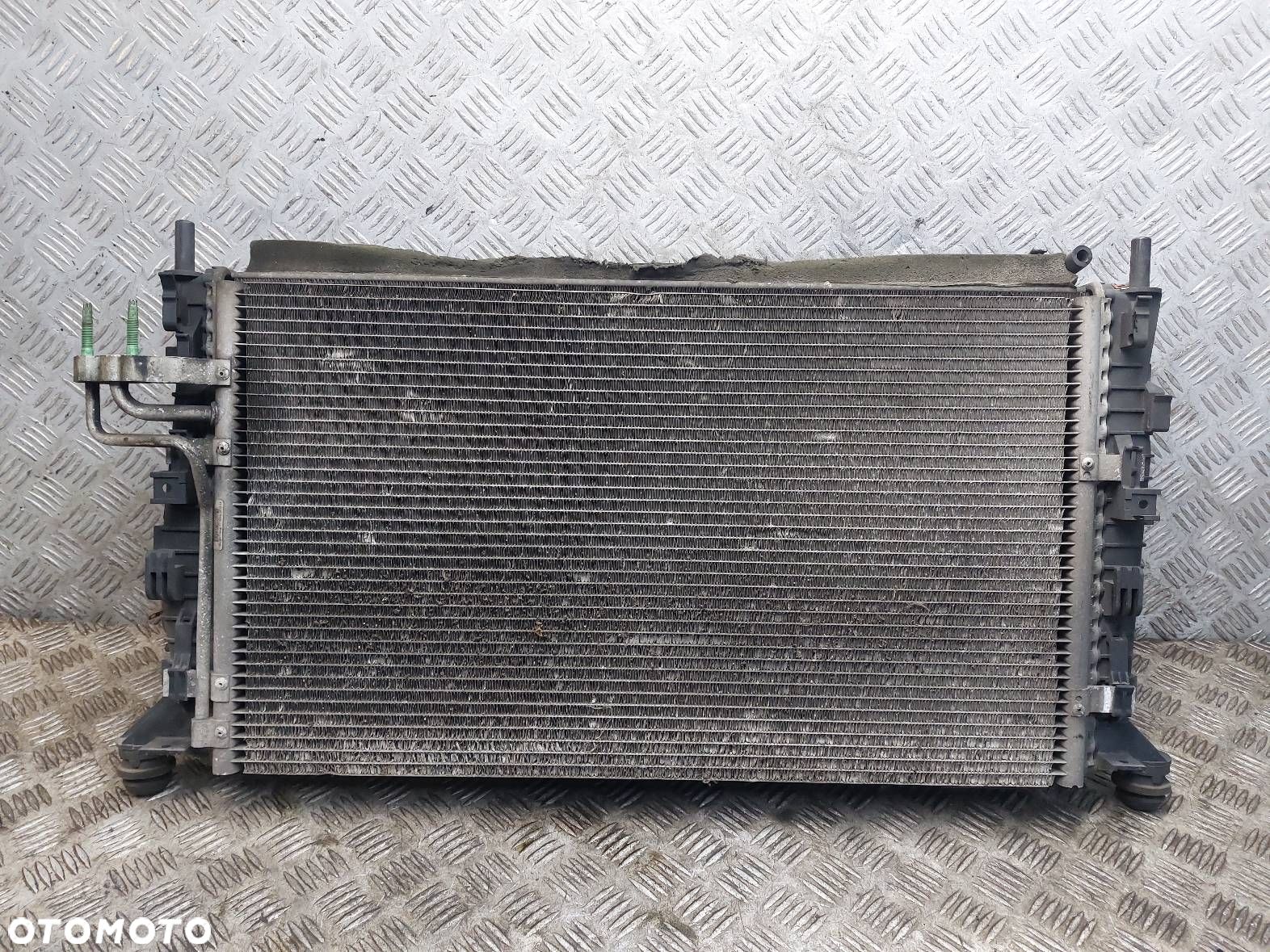 CHŁODNICE KOMPLET + WENTYLATORY FOCUS MK2 1.6 16V 3M5H-8005-RK - 1