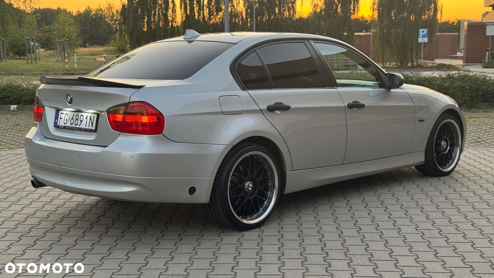 BMW Seria 3 - 9