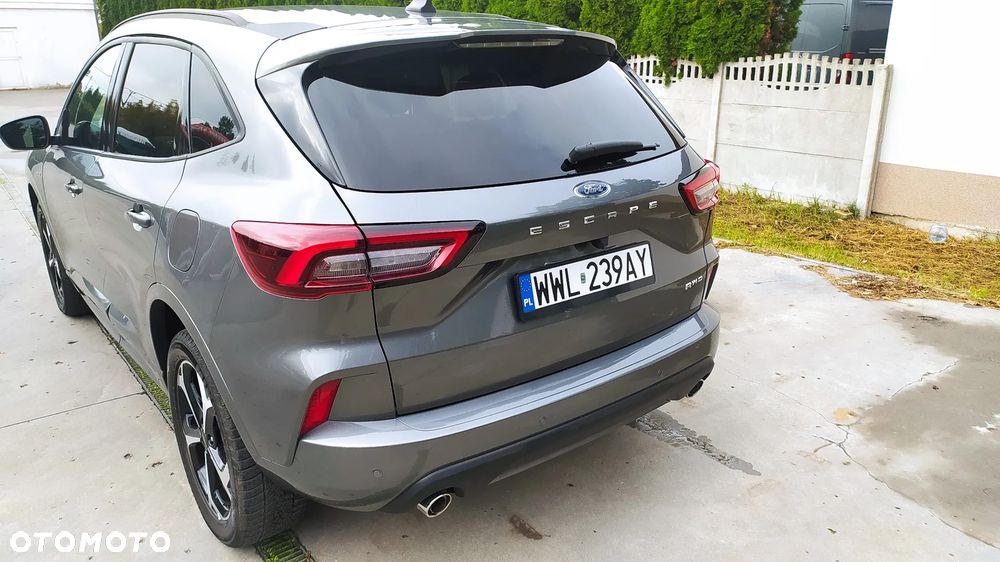 Ford Escape 2.0 EcoBoost AWD Titanium - 11