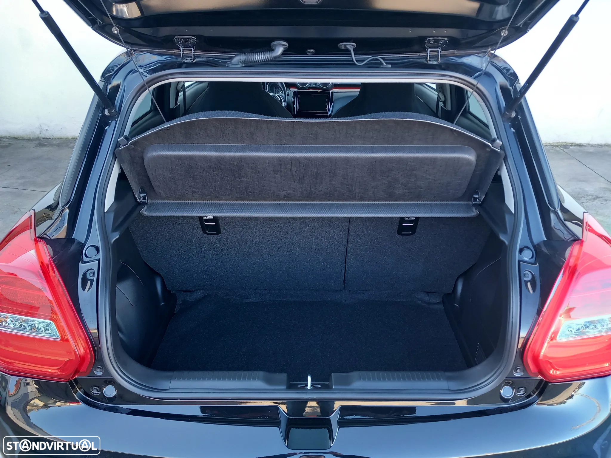 Suzuki Swift 1.4T Sport Mild Hybrid - 17