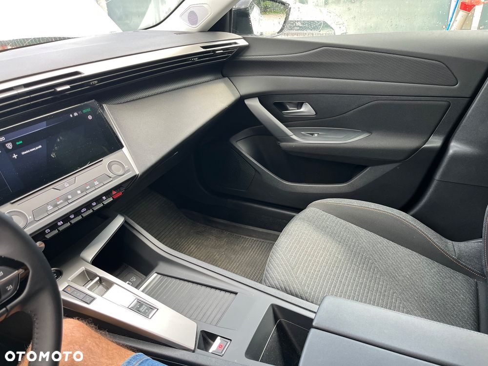 Peugeot 308 Hybrid 136e-DSC6 Style - 14