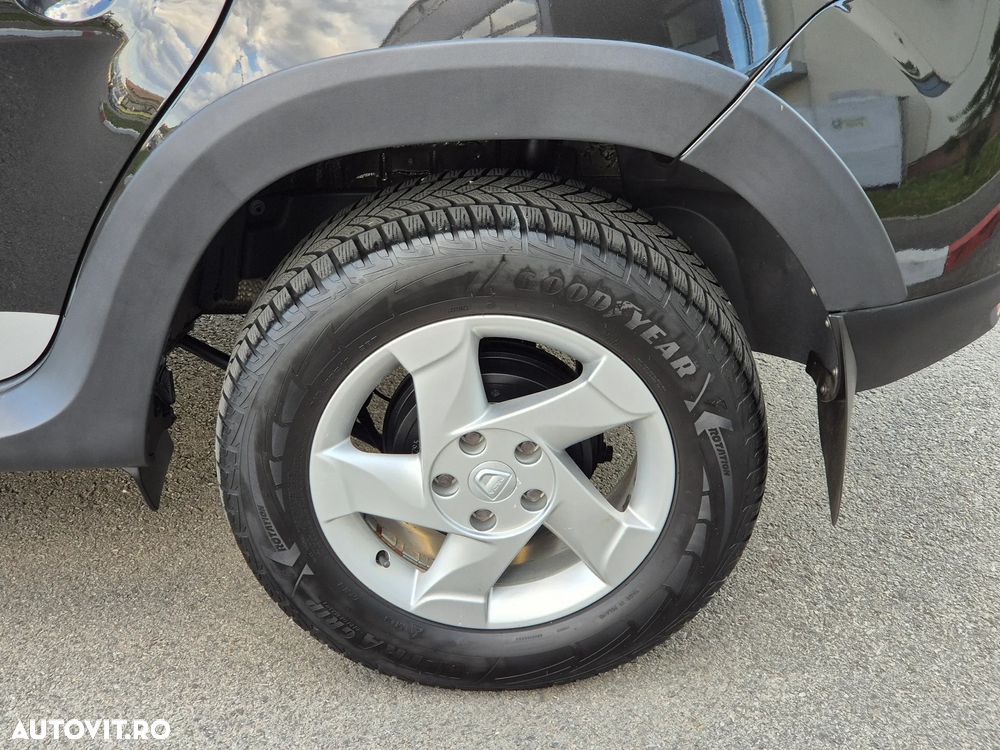 Dacia Duster dCi 110 FAP 4x4 Laureate - 17