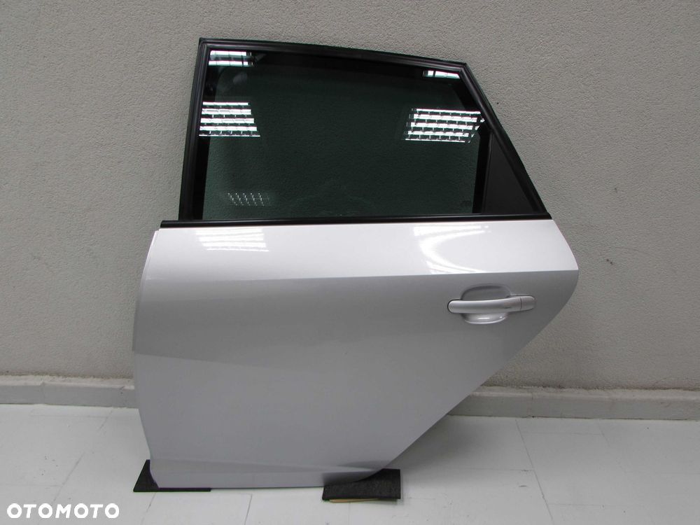 SEAT IBIZA IV KOMBI 08-12 DRZWI TYL LEWE KPL LX7W - 1