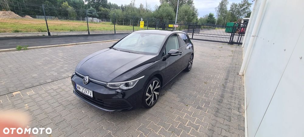 Volkswagen Golf 1.5 eTSI Life DSG - 9