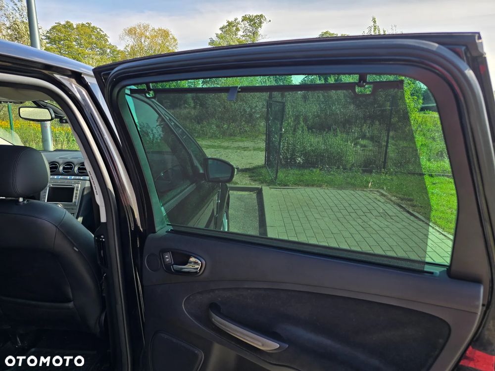 Ford S-Max 2.5 Titanium - 16