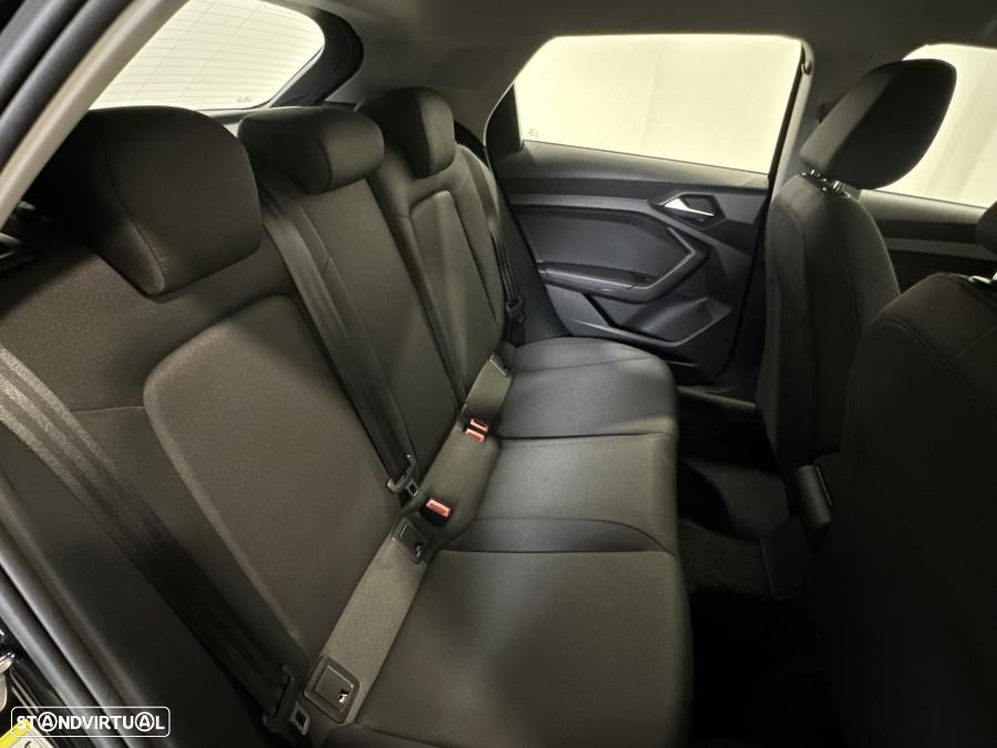 Audi A1 Sportback 25 TFSI - 19