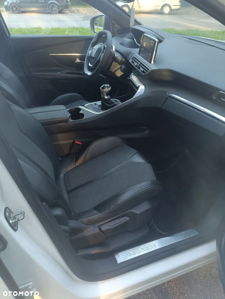 Peugeot 3008 BlueHDi 150 Stop & Start Business-Line - 9