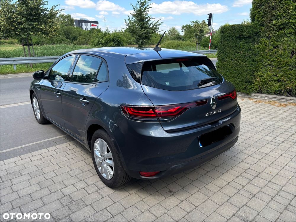 Renault Megane 1.0 TCe Zen - 5