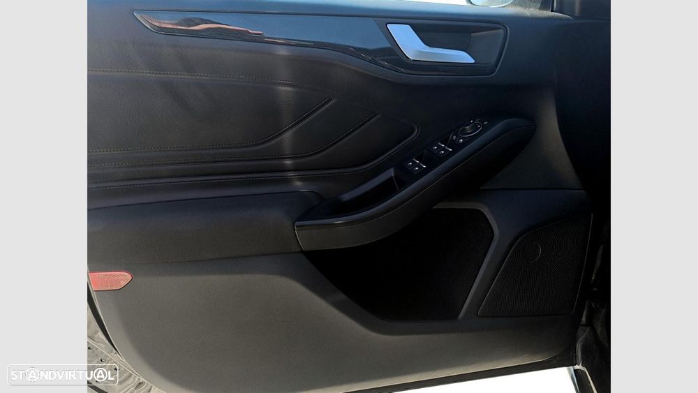 Ford Focus 1.0 EcoBoost MHEV ST-Line Aut. - 12