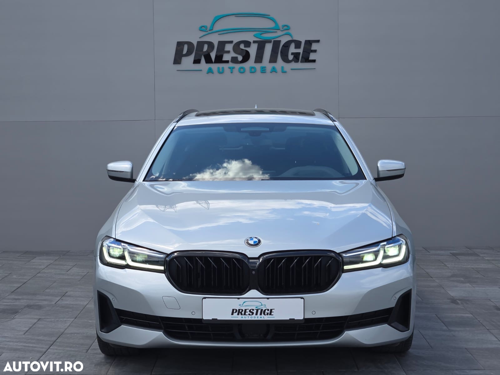 BMW Seria 5 520d Touring Aut. Luxury Line - 3