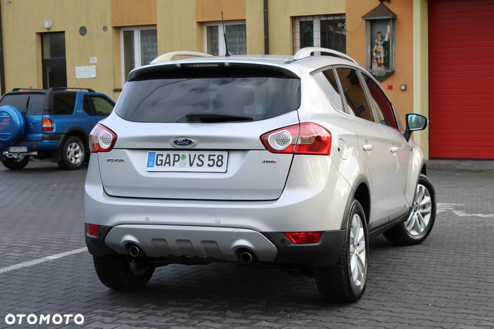 Ford Kuga 2.0 TDCi 4x4 Titanium - 7