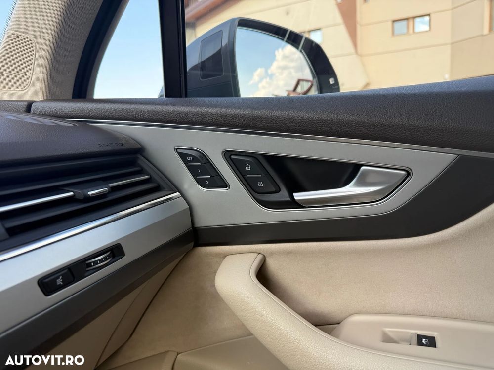 Audi Q7 e-tron 3.0 TDI quattro Tiptronic - 13