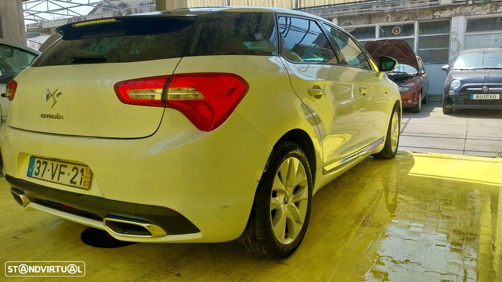 Citroën DS5 2.0 HDi Hybrid4 Sport Chic CMP6 - 27