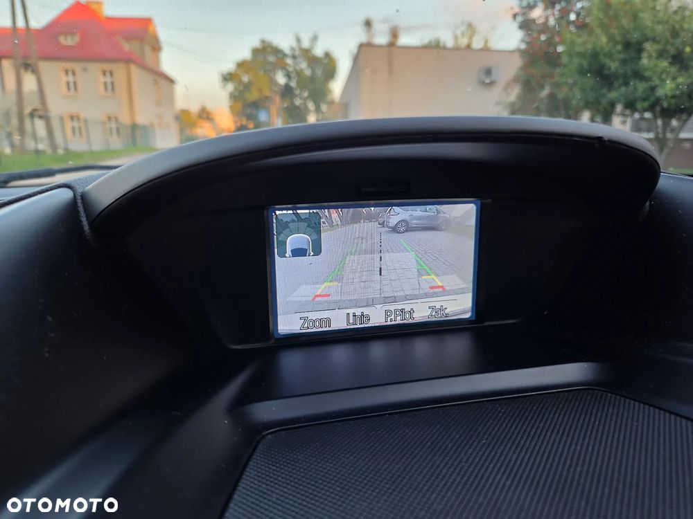 Ford Kuga 1.6 EcoBoost 2x4 Titanium - 14