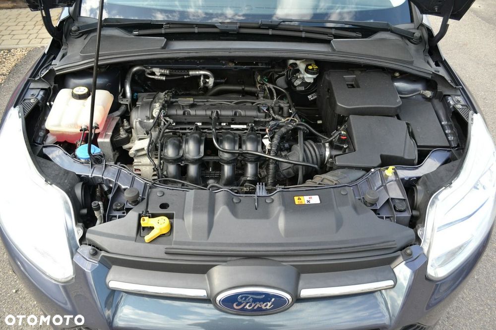 Ford Focus 1.6 Edition - 19