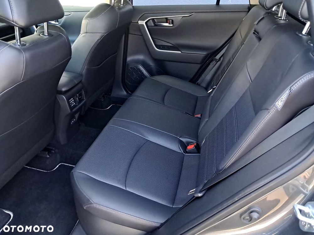 Toyota RAV4 - 14